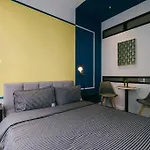 Designer Suite Klcc 2 Bedroom 4Pax 100Mbps Youtube