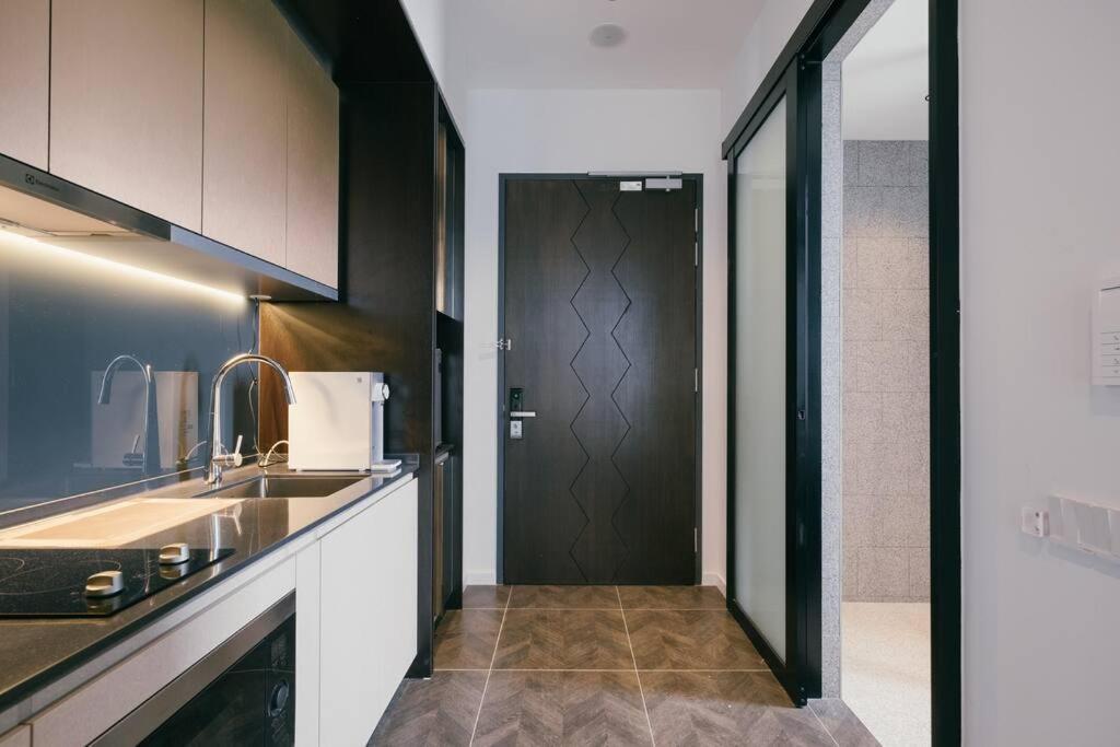 Pangsapuri Designer Klcc 2 Bedroom 4pax 100mbps Youtube