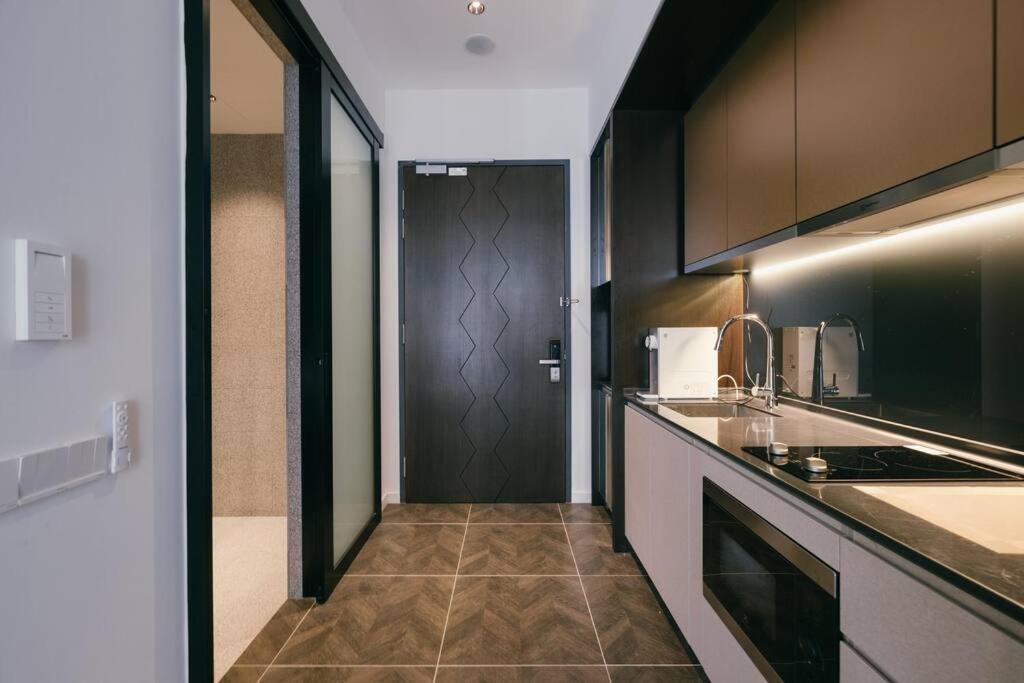 Designer Klcc 2 Bedroom 4pax 100mbps Youtube Pangsapuri *